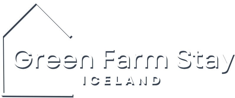 green-farm-stay-logo-light-shadow